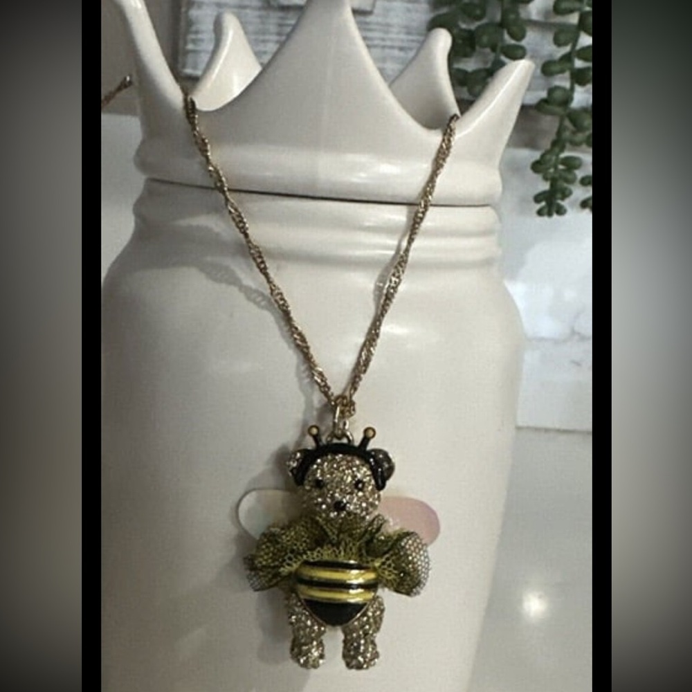 BETSEY JOHNSON Bumblebee or Bee Teddy Bear Ballerina with Wings Necklace NEW NWT - Picture 8 of 9